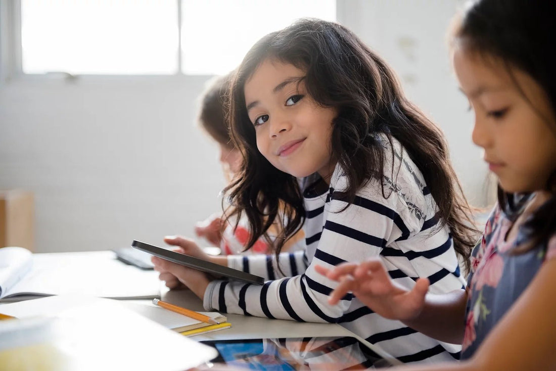 L’orthokératologie pour stopper la myopie évolutive des enfants